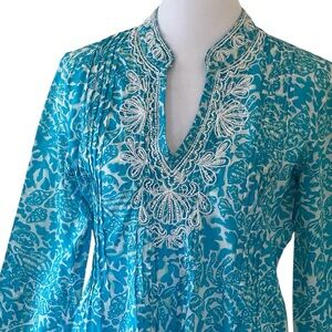 Lilly Pulitzer Sarasota Shells Beaded Tunic Top Sz XS Cotton Aqua Teal V Neck